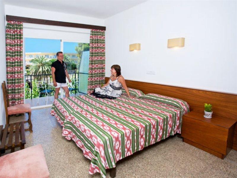 Hostal Villa Cati Peguera Exteriér fotografie